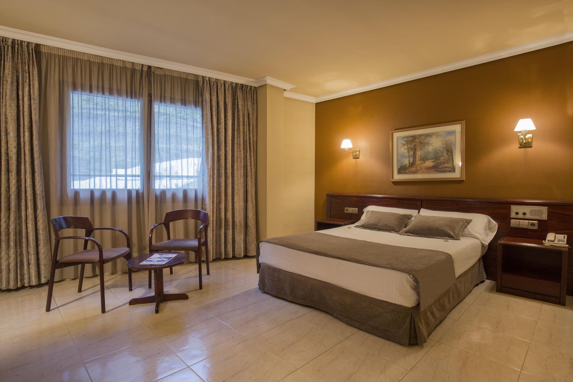 Yomo Imperial Hotel Sant Julia de Loria Exterior photo
