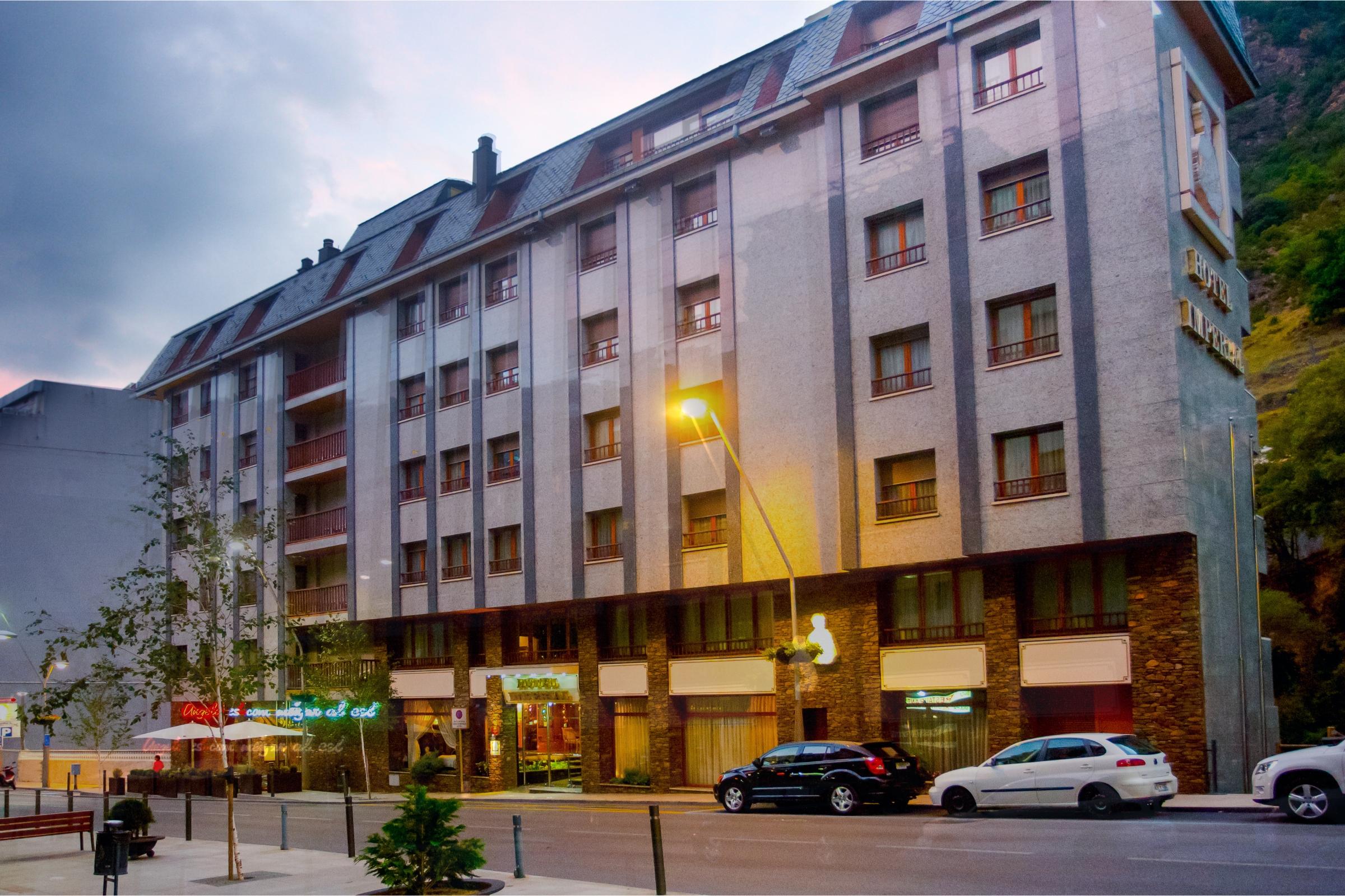 Yomo Imperial Hotel Sant Julia de Loria Exterior photo
