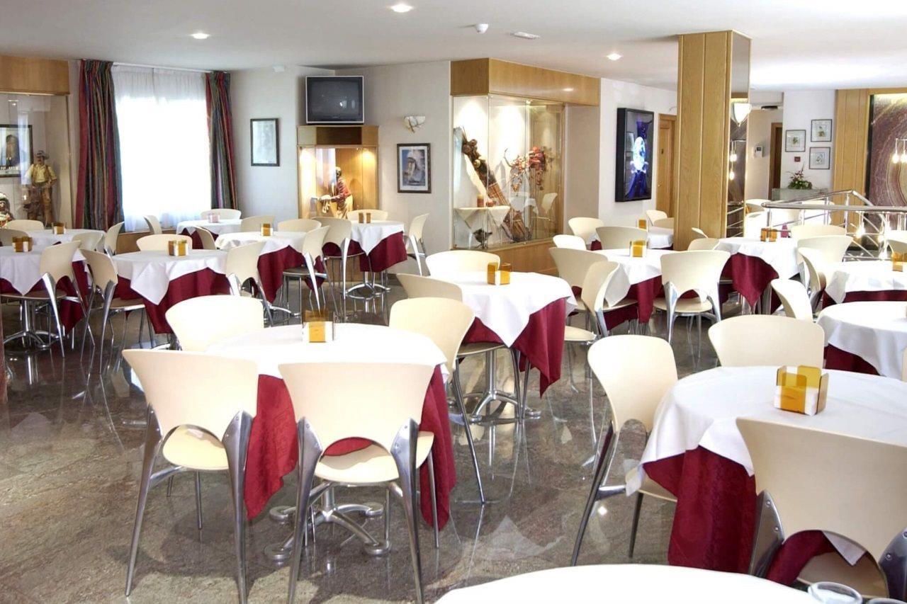 Yomo Imperial Hotel Sant Julia de Loria Exterior photo